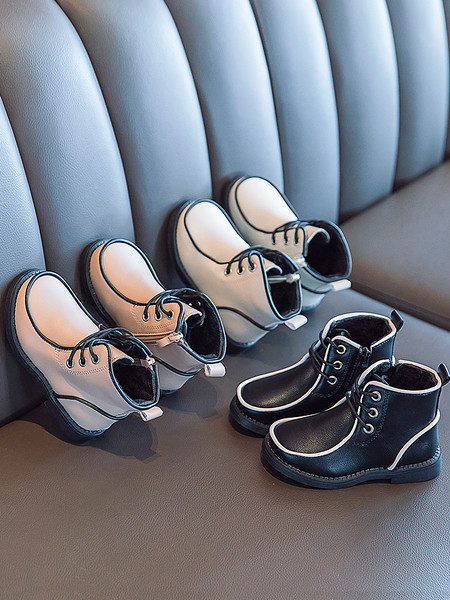 Ежедневни детски боти от еко кожа с равна подметка и връзки