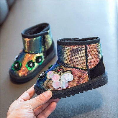 Актуални детски боти за момичета с пайети и 3D елементи
