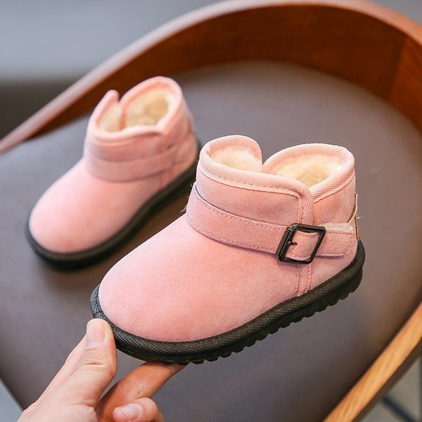 Детски боти от еко велур и топла подплата - подходящи за момичета