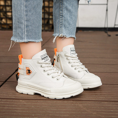 Детски боти  от еко кожа с  връзки