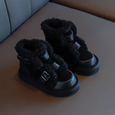 Зимни боти за момиче с пух и катарами