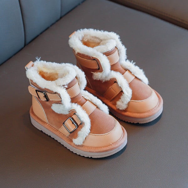 Зимни боти за момиче с пух и катарами