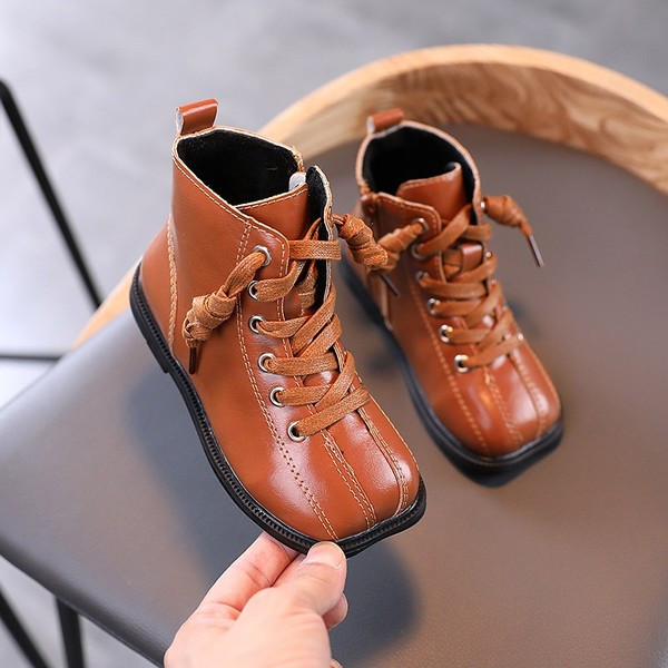 Детски кожени боти с връзки и равна подметка за момичета
