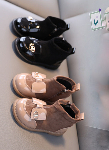 Модерни боти за момичета с равна подметка и панделка