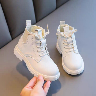 Дамски кожени боти с връзки в два цвята