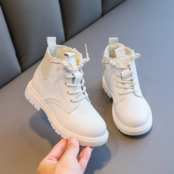 Дамски кожени боти с връзки в два цвята