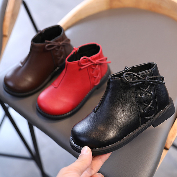 Кожени детски боти с връзки и равна подметка в три цвята