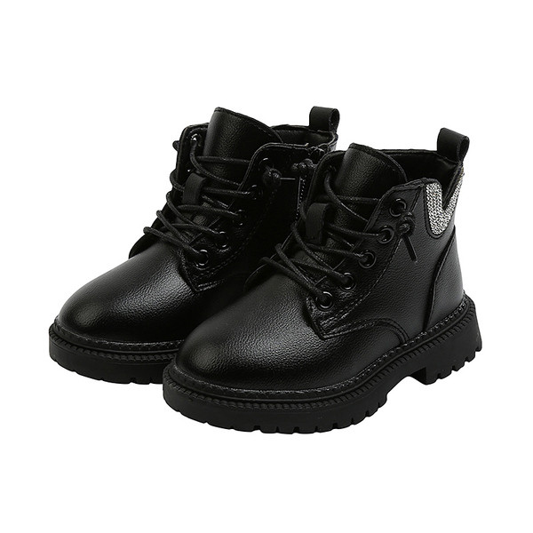 Дамски боти с камъни и връзки