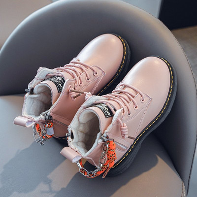 Детски ежедневни боти с връзки и равна подметка