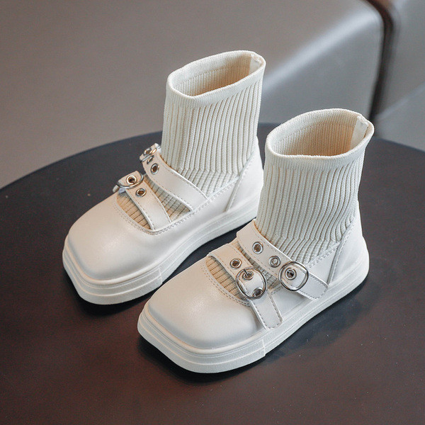 Нов модел детски боти от еко кожа и текстил тип чорап