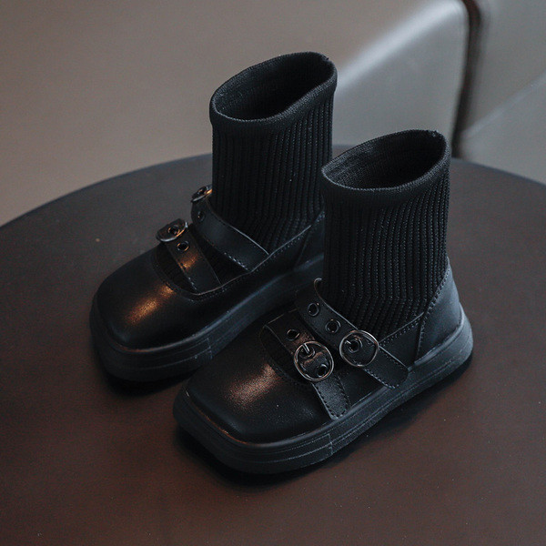 Нов модел детски боти от еко кожа и текстил тип чорап