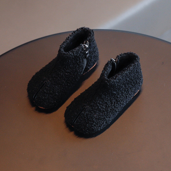 Ежедневни пухени боти с цип за момичета