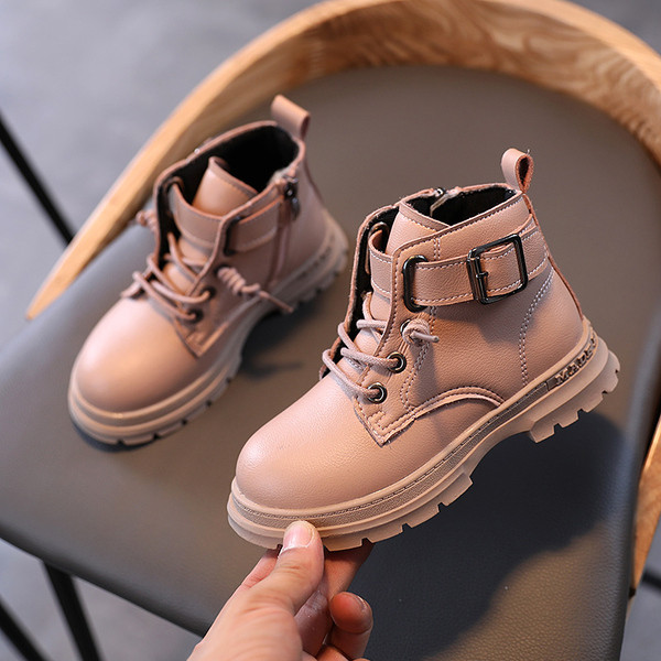 Детски ежедневни боти за момичета от еко кожа с връзки