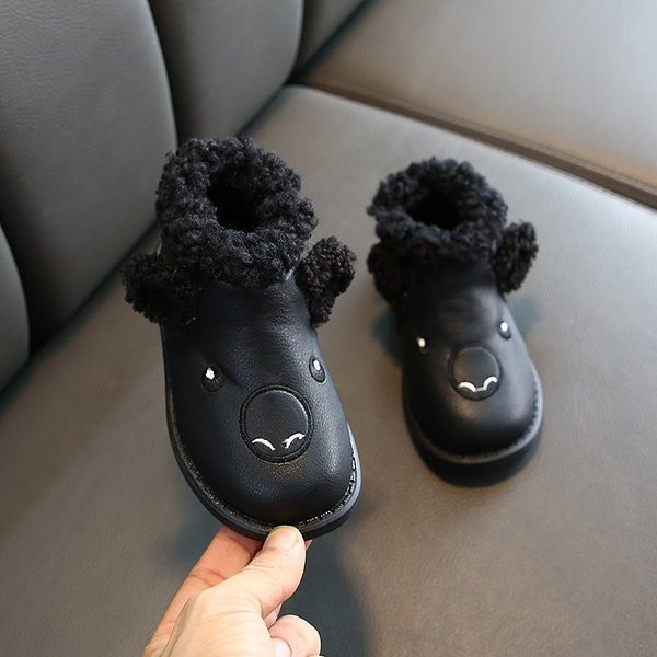 Детски боти с 3D елемент и пух - за момичета