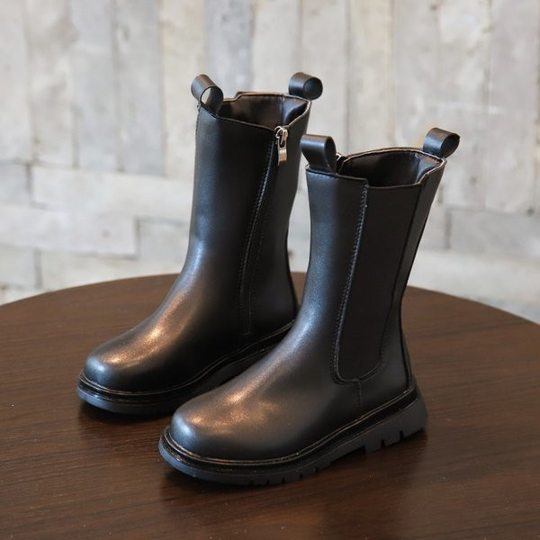 Детски модерни ботуши за момичета от еко кожа с връзки