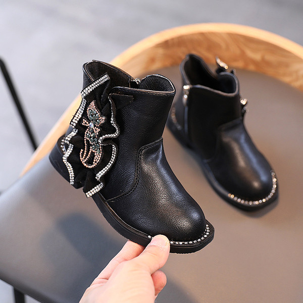 Стилни детски боти с камъни и цип за момичета