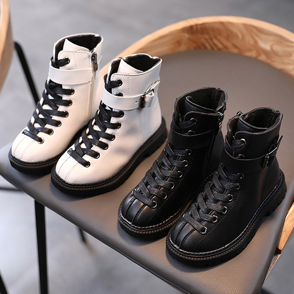 Детски боти от еко кожа с връзки и равна подметка за момичета