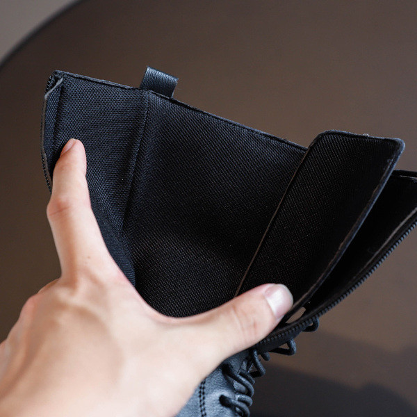 Нов модел детски ботуши с джоб от еко кожа