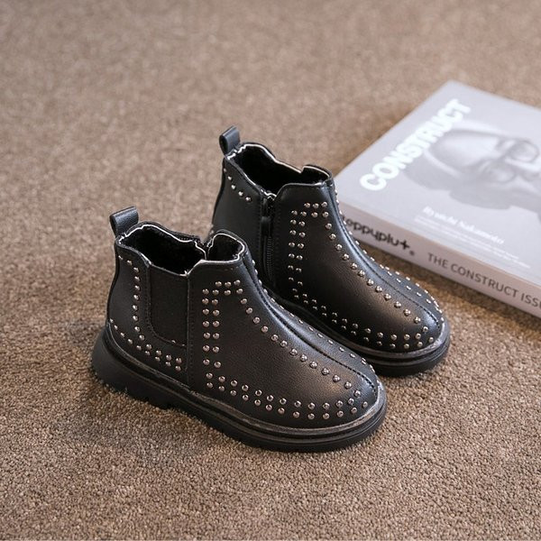 Детски боти с метални нитове за момичета