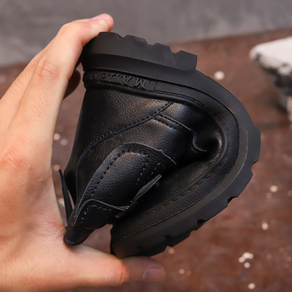 Παιδικές μπότες από οικολογικό δέρμα με κορδόνια κατάλληλα για κορίτσια