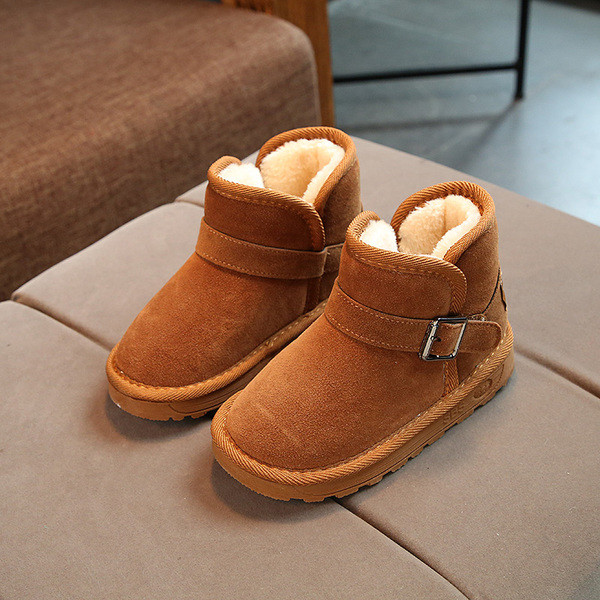 Παιδικές μπότες  με επίπεδη σόλα και ζεστή επένδυση