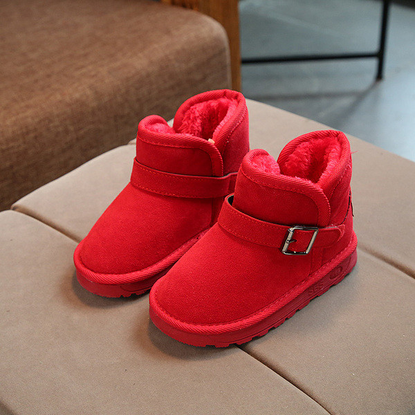 Παιδικές μπότες  με επίπεδη σόλα και ζεστή επένδυση