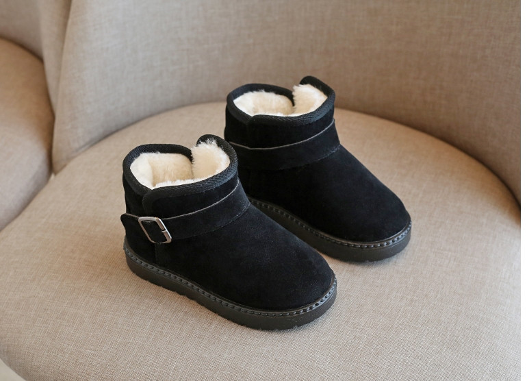 Παιδικές μπότες με ζεστή επένδυση και επίπεδη σόλα