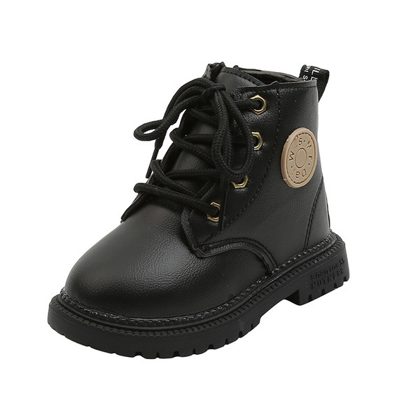 Παιδικές έκο δερμάτινες μπότες με έμβλημα και κορδόνια