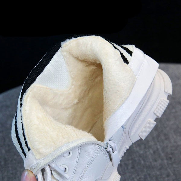 Casual παιδικές μπότες με κέντημα και κορδόνια για κορίτσια