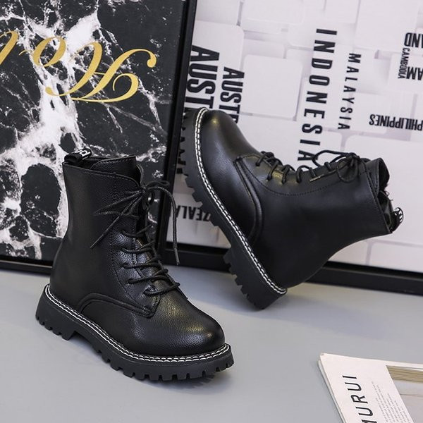 Παιδικές έκο δερμάτινες μπότες με κορδόνια για κορίτσια