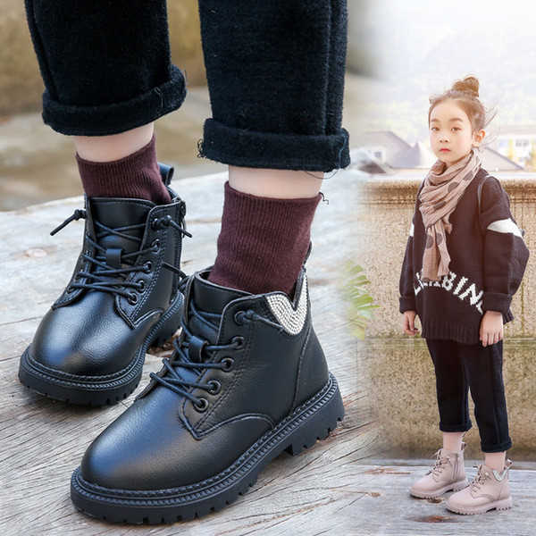 Παιδικές μπότες για κορίτσια από οικολογικό δέρμα με επίπεδη σόλα και κορδόνια