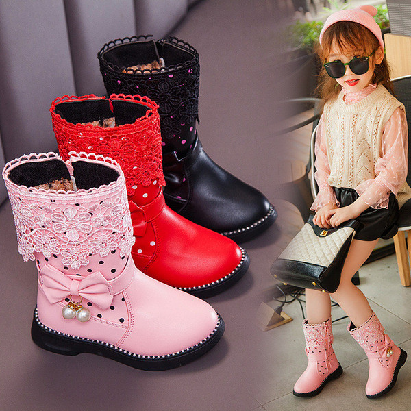 Μοντέρνες παιδικές μπότες για κορίτσια με δαντέλα και κορδέλα