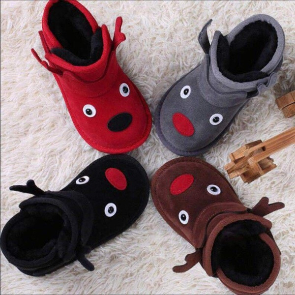 Παιδικές μπότες με χριστουγεννιάτικο μοτίβο με ζεστή φόδρα