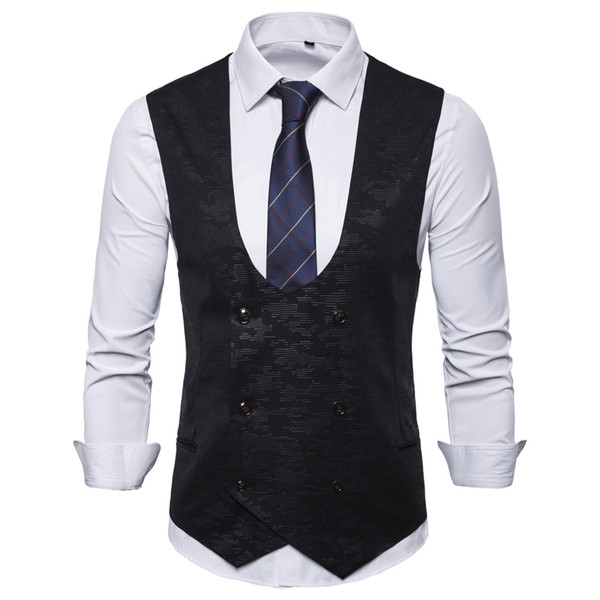 Κομψό ανδρικό γιλέκο μοντέλο με οβάλ λαιμόκοψη