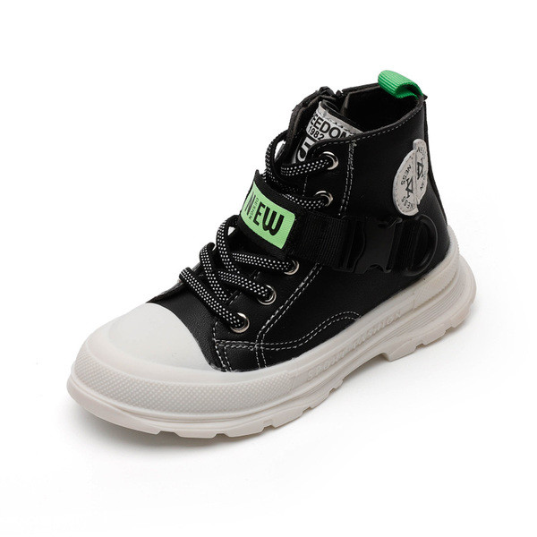Παιδικές αθλητικές μπότες για κορίτσια με τραχιά σόλα και κορδόνια