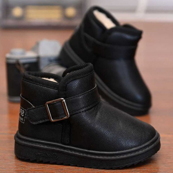 Παιδικές μπότες για κορίτσια με επίπεδη σόλα σε δύο μοντέλα