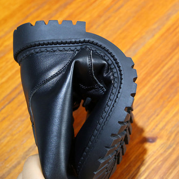 Παιδικές μαύρες μπότες με κορδόνια και φερμουάρ για κορίτσια