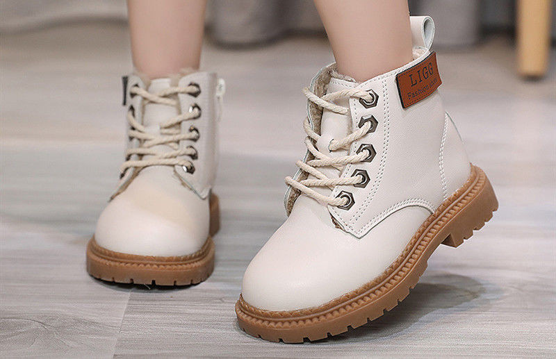 Παιδικές μπότες για κορίτσια από οικολογικό δέρμα με κορδόνια και φερμουάρ