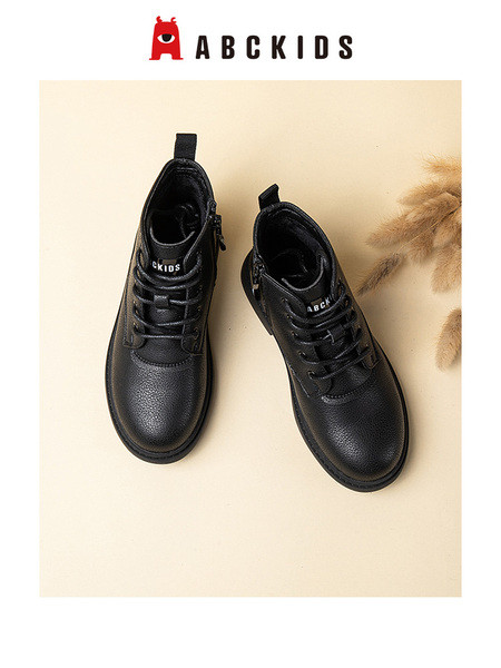 Μοντέρνες παιδικές μπότες από οικολογικό δέρμα - με κορδόνια για κορίτσια