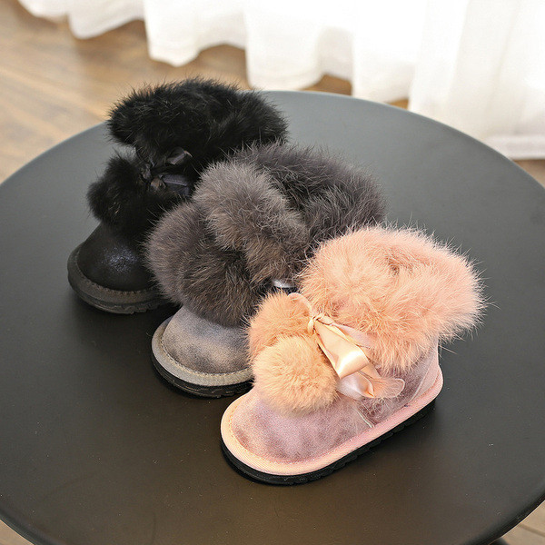 Παιδικές μπότες με κάτω και επίπεδη σόλα