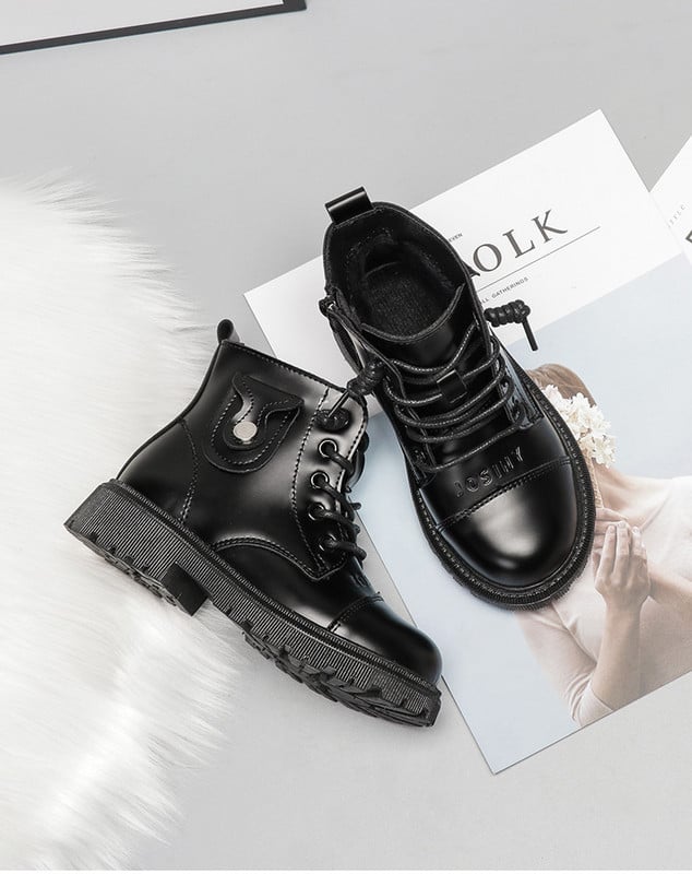 Παιδικές έκο δερμάτινες μπότες για κορίτσια με επίπεδη σόλα και κορδόνια