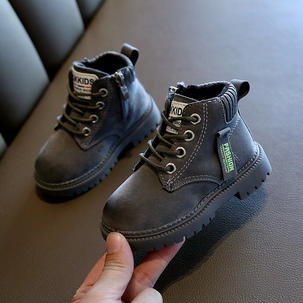 Παιδικές έκο δερμάτινες μπότες με κορδόνια και επίπεδη σόλα κατάλληλα για κορίτσια και αγόρια