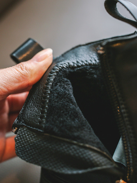 Παιδικές μπότες από οικολογικό δέρμα με επίπεδη σόλα - για κορίτσια