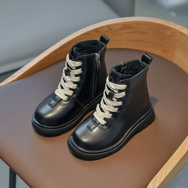 Παιδικές μπότες από οικολογικό δέρμα με δαντέλα κλασικό  μοντέλο για κορίτσια