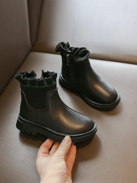 Παιδικές μπότες από οικολογικό δέρμα με φερμουάρ