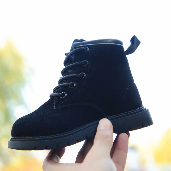 Παιδικές μπότες φθινοπώρου-χειμερινές κλασικό μοντέλο eco suede unisex