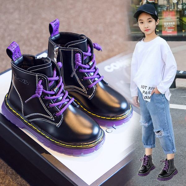 Παιδικές μπότες casual από οικολογικό δέρμα με χρωματιστά κορδόνια