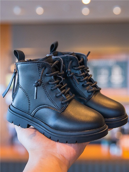 Παιδικές έκο δερμάτινες μπότες με κορδόνια και φερμουάρ για κορίτσια