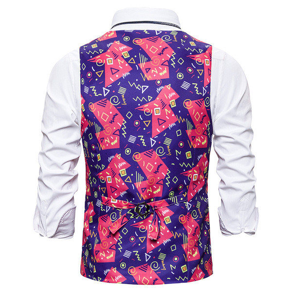 Μοντέρνο ανδρικό γιλέκο μοντέλο με ντεκολτέ 