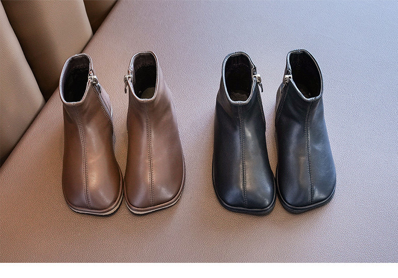 Παιδικές έκο δερμάτινες μπότες με επίπεδη σόλα σε διάφορα χρώματα